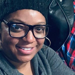 Meet your Posher, Divida